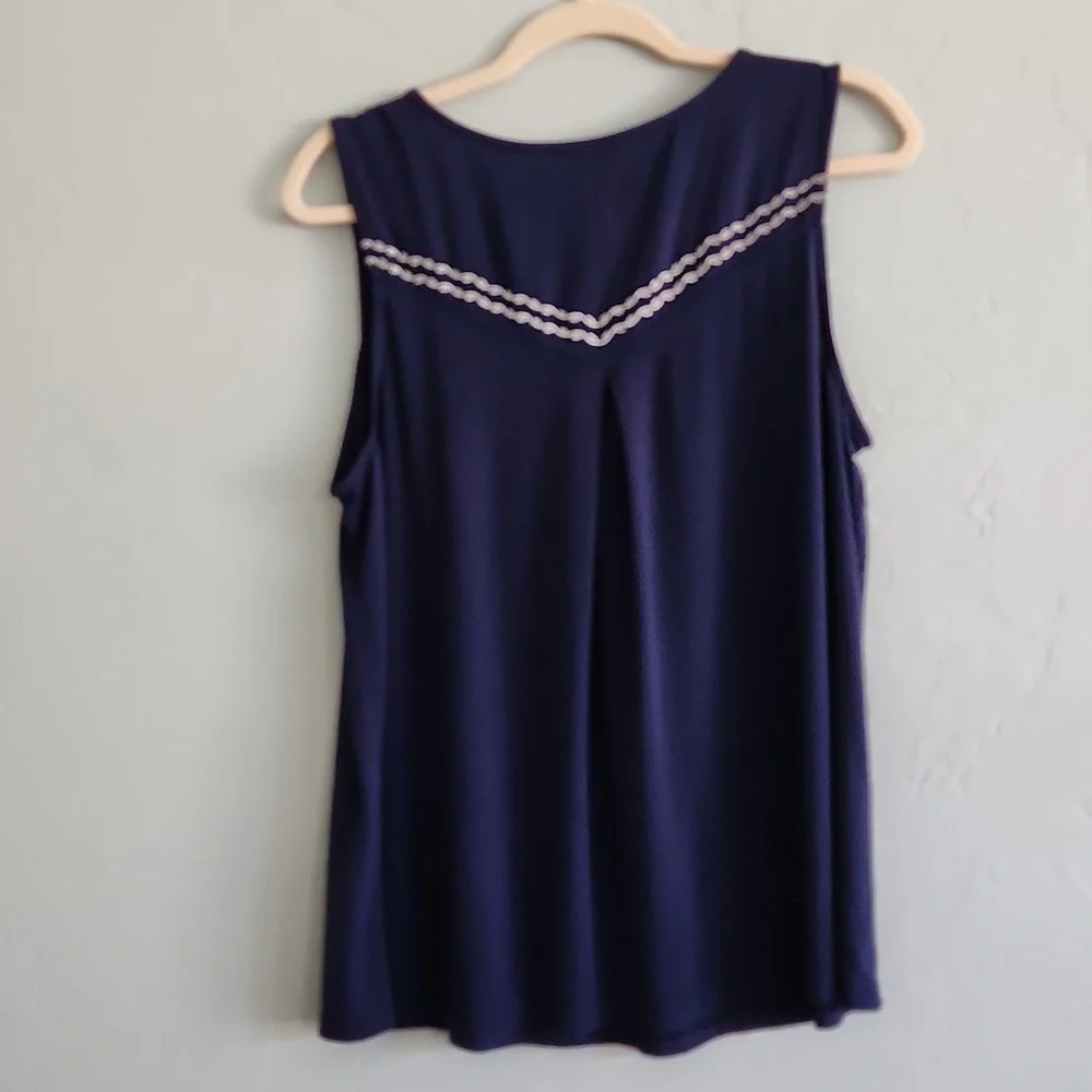 Skies Are Blue Top XL - Picture 5 of 13